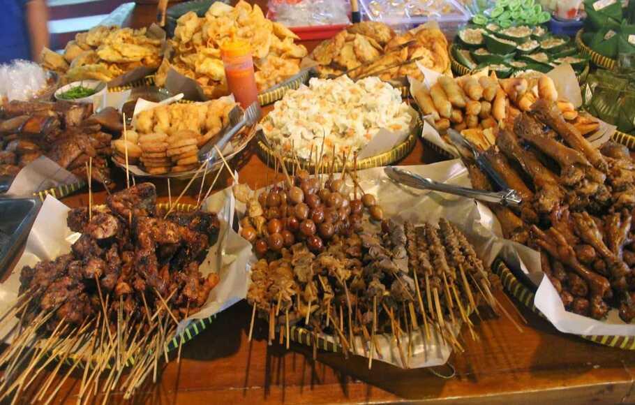 street-food-terenak-di-jogja